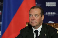 Медведев заявил об обмане Зеленского Польшей, Чехией и Словенией