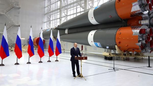 Путин призвал пропагандировать интерес к космической отрасли среди молодежи 0